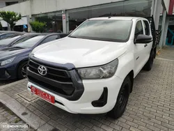 Toyota Hilux 2.4 D-4D 4WD CD CM
