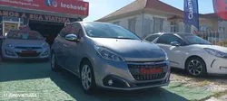 Peugeot 208 1.2 PureTech Signature