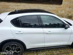 Alfa Romeo Stelvio 2.2 D B-Tech AT8