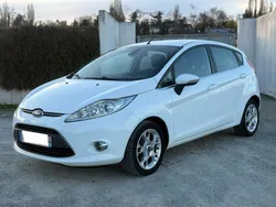 Ford Fiesta 1,4 tdci 70cv 5 portes 2012 propre