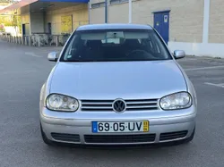 VW Golf versão 25 anos