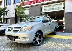 Toyota Hilux 2.5 D-4D 2WD CE