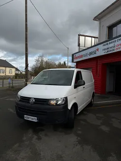 Volkswagen Transporter T5 2.0 TDI 102 ch – Utilitaire – 2013