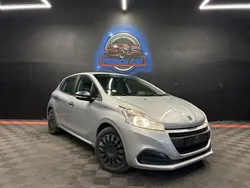PEUGEOT 208 II 1.6 Blue HDi 75 CH / 5 PORTES / CLIMATISATION