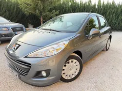 Peugeot 207 1.6 hdi 90cv 5 portes climatisé
