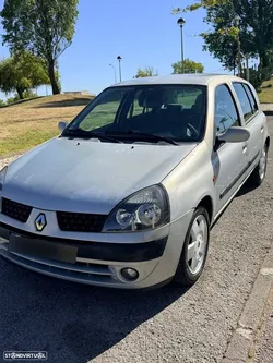 Renault Clio 1.2 16V Privilège