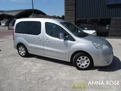 Peugeot Partner 1.6 HDI 92 CH , DIESEL, GARANTIE, 184 700 KMS, REVISÉ, 5 PORTES PLACES, REGULATEU...