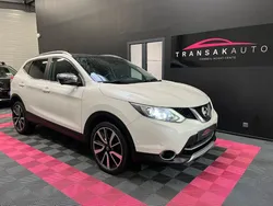 NISSAN QASHQAI 1.6 dCi 130 CV Xtronic TEKNA + TOIT PANORAMIQUE + SIÈGES AV CHAUFFANTS + ÉLECTRIQUE