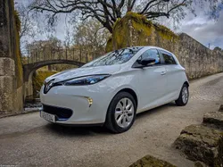 Renault Zoe Intense (Com bateria própria)