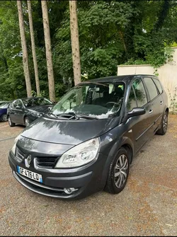 Grand scenic ii 1.9 dcl 130ch 7 place 192 000km