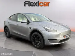 Tesla Model Y Long-Range RWD