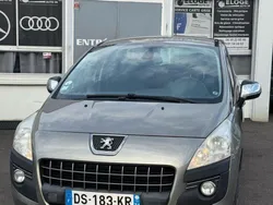 PEUGEOT 3008 1.6 HDi 115ch FAP BVM6 Style