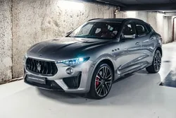 Maserati Levante (I.II) Trofeo V8 3.8 580 - TVA Apparente, Entretien Maserati complet, 3ème main - Egalement Disponible en Financement