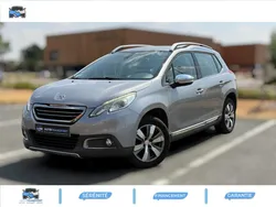 PEUGEOT 2008 1.2i - 12V S&S - 110 - Allure