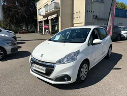Peugeot 208 1.6 HDI 75 CV ACCES