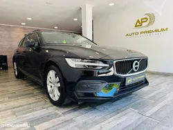 Volvo V60 2.0 B4 Momentum Core Geartronic