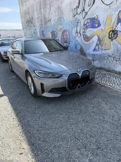 BMW i4 eDrive40
