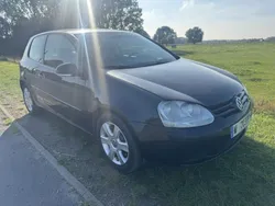 VOLKSWAGEN GOLF 1.9 TDI 105 Carat