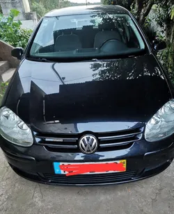VW Golf Bluemotion 105 cv