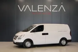HYUNDAI H-1 H1 Travel 2.5CRDi 136