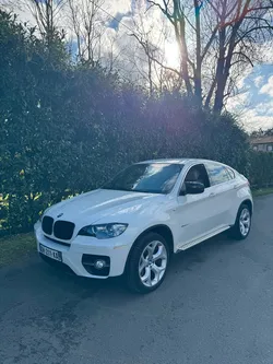 BMW X6 3.5DA XDRIVE 286 ch EXCLUSIVE
Année 07/2009- BLANC- 166500KLMS