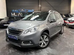 Peugeot 2008 1.2 i EAT6 110 cv Boîte auto ENTRETIEN COMPLET t