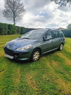 Peugeot 307 Restylée 1.6 HDi 90 ch propre bien entretenu