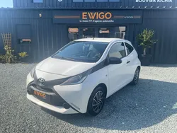 TOYOTA AYGO 1.0 VVTI 70 / MOTEUR A CHAINE / ENTRETIEN FAIt
