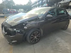Peugeot 308 accidentée