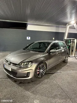 VW Golf 2.0 TDi GTD DSG