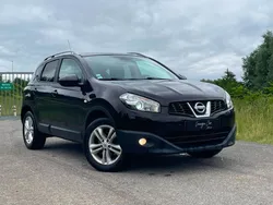 NISSAN QASHQAI 2.0 dCi 150 ch / FINITION TEKNA / TOIT PANORAMIQUE / ATTELAGE / SIEGES CHAUFFANTS / CAMÉRA DE RECUL