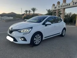 RENAULT Clio Blue dCi Business 74kW
