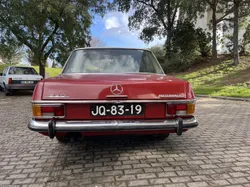 Mercedes-Benz 220 220/8 SEDAN 2197
