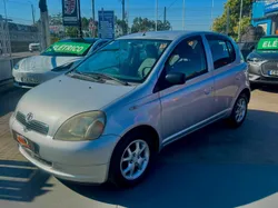 Toyota Yaris 1.0 Base C/Radio