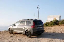Dacia Jogger + contrato manutenção