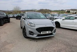 Ford PUMA ST-LINE X 155 CV HYBRIDE GPS 3D CAMÉRA USB JA 17 TOIT PANO I-COKPIT BOITE AUTO