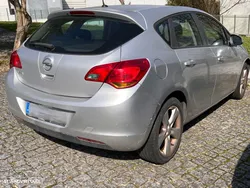 Opel Astra 1.4 Cosmo