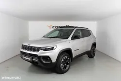 Jeep Compass 1.3 TG Trailhawk