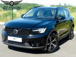 VOLVO XC40 B4 197ch Plus DCT 7 RESTYLE TVA RECUP /SONO HARMAN KARDON / CUIR/ SIEGES ELECTRIQUE A MEMOIRE / VOLANT ET SIEGES CHAUFFANT / JANTES 18 /ANDROID AUTO CARPLAY/ CAMERA/RADARS DE STATIONNEMENT