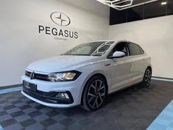 Volkswagen Polo VI 2.0 TSI 200ch GTI DSG6