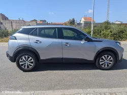 Peugeot 2008 1.2 PureTech Active Pack