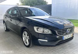Volvo V60 2.4 D6 Momentum AWD Phev
