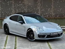 Porsche Panamera 4 E-Hybrid Platinum Edition com PDLS