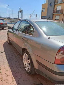 VW Passat passat 1.9 130cv