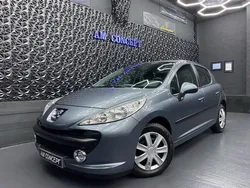 Peugeot 207 Urban Move 1.4 / 16V / 5CV / 54KW / 73CH / 84000KM / CRIT'AIR 2✅ / SYSTÈME CLIMATISATION /...
