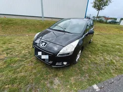 Peugeot 5008 1.6hdi