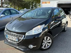 Peugeot 208 / 1.2 e-Vti 82 CH SUIVIE COMPLET DISTRIB + EMBRAYAGE NEUF SUR FACTURE PRÊTE À PARTIR