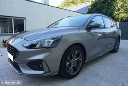 Ford Focus SW 1.0 EcoBoost ST-Line