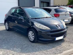 Peugeot 207 1.4 essence 75 cv
