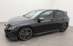 VOLKSWAGEN GOLF GTI CLUBSPORT TSI DSG – PANO – HARMAN KARDON – AFFICHAGE TÊTE HAUTE – JANTES 19\\" 2023